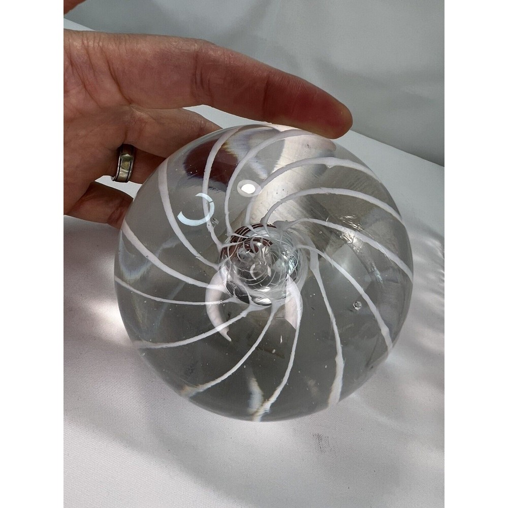 Vtg Paperweight Clear Art Glass Ball With Spiral‎ Design Collectible Decoration - Picture 5 of 5